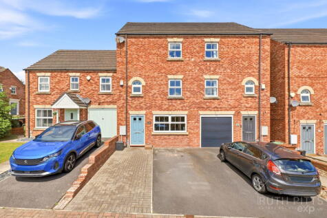 Marsden Mews, Hemsworth, WF9