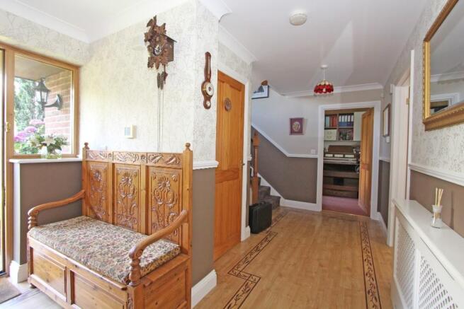 Photo 9