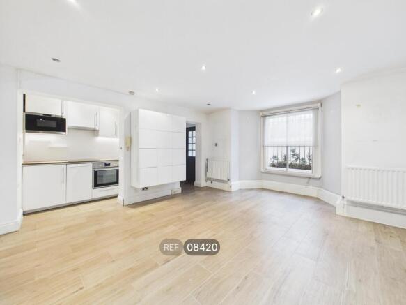 Kitchen/Living area
