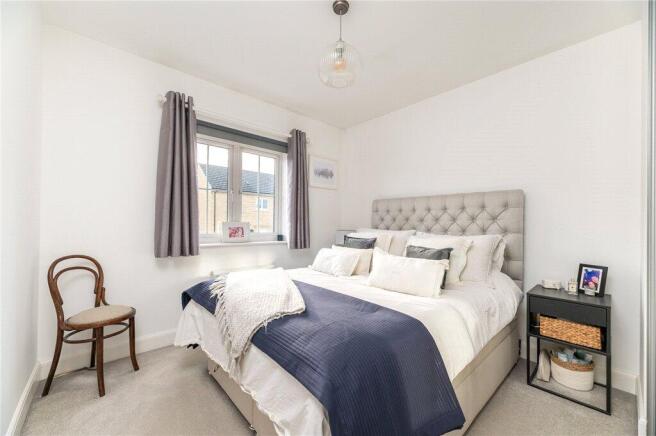 4 bed Detached for sale Image 11