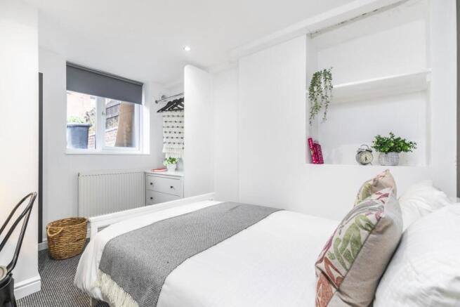 5 bed House to rent Image 10