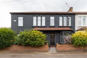 39, Albert Road, London E17 7PR