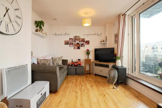 Living/Dining Area
