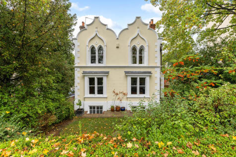 Newtown Road, NEWBURY, RG14
