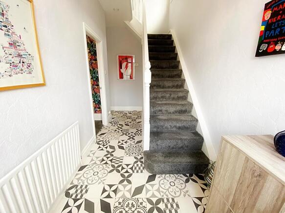 Entrance & Hallway