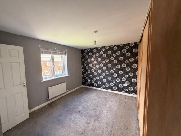 4 bed Detached for sale Image 6