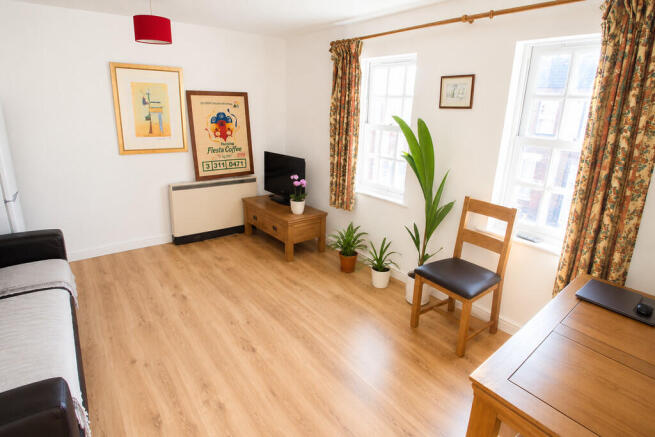 Living Room - Ang...