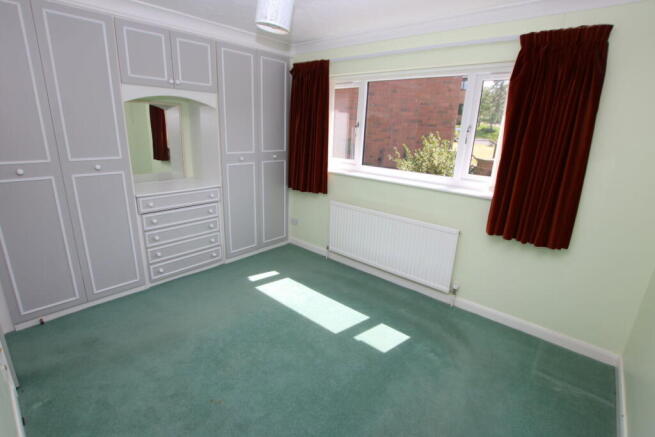 3 bed Detached Bungalow for sale Image 12