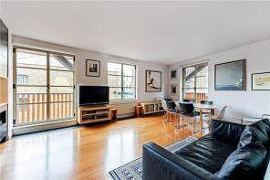 336, The Circle, Queen Elizabeth Street, London SE1 2JU