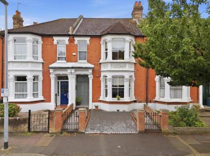 Herongate Road, Aldersbrook