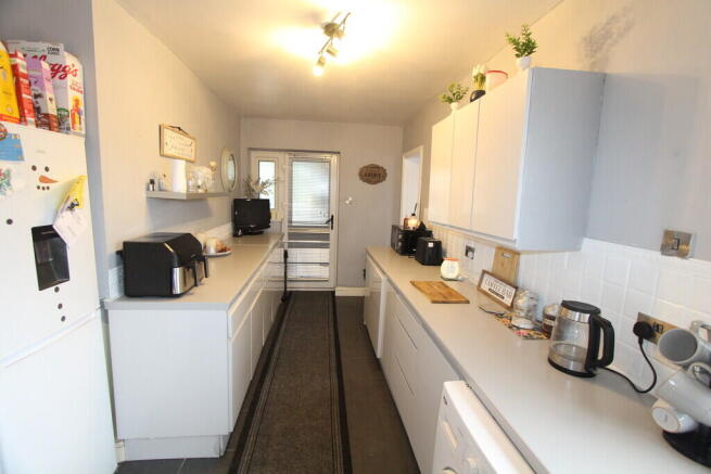 5 Balmoral Close photo 5