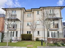 7, 17 Buckland House, Eastern Road, Lymington SO41 9HH