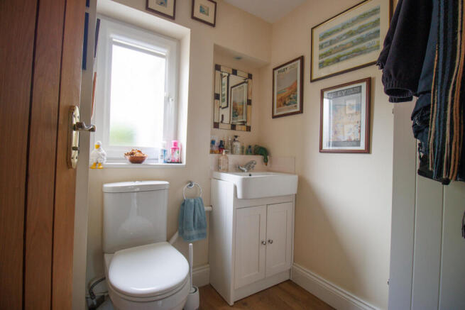 3 bed Detached for sale Image 10