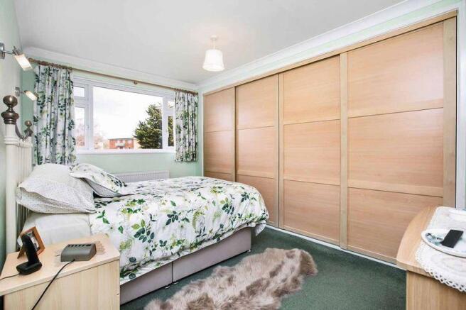 bedroom b