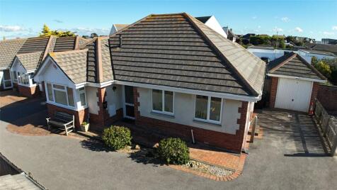 Hurst Road, Milford on Sea, Lymington, Hampshire, SO41