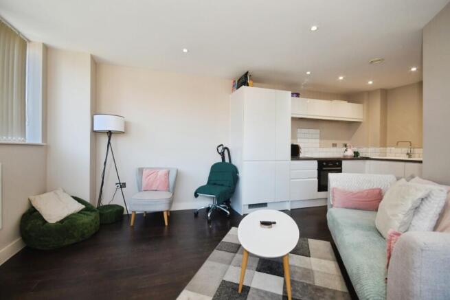 1 bed Flat for sale Image 7
