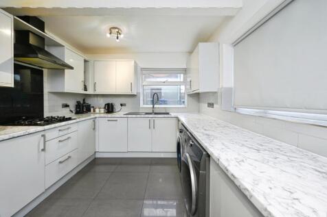 park street, Nottingham, NG17