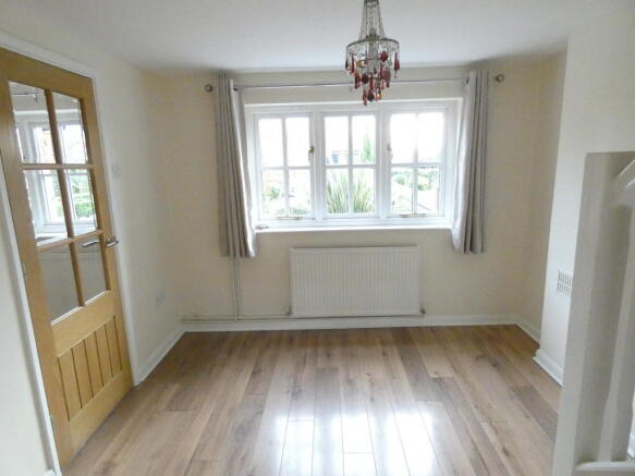 Dining room Conti...