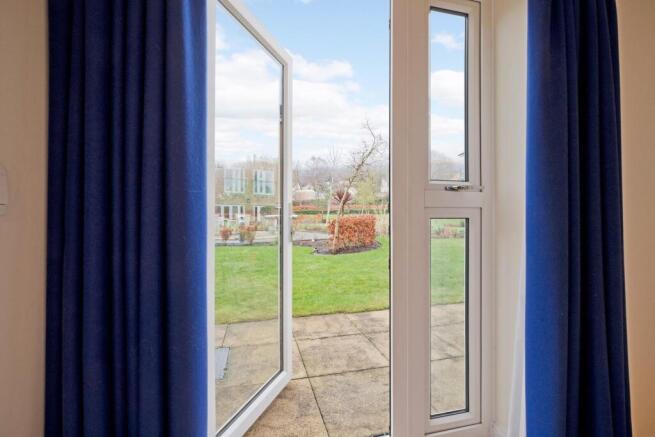 1 bed Retirement Property for sale Image 4