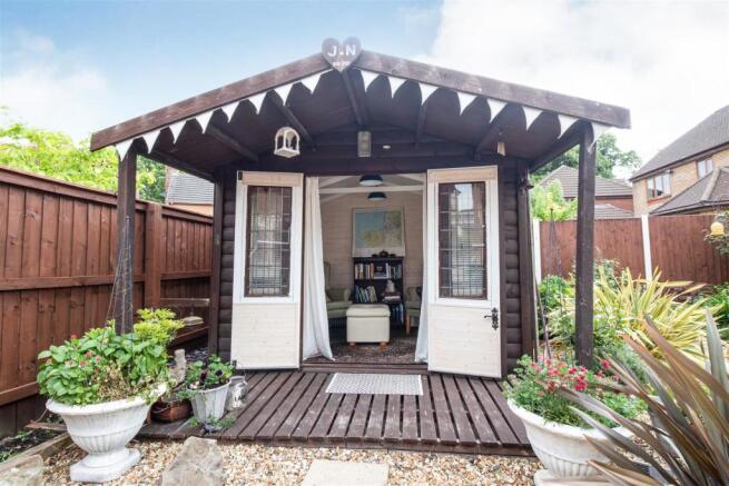 Garden room