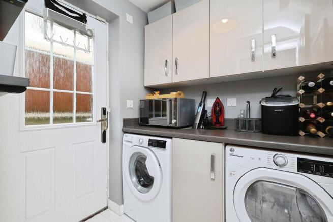 3 bed Detached for sale Image 4