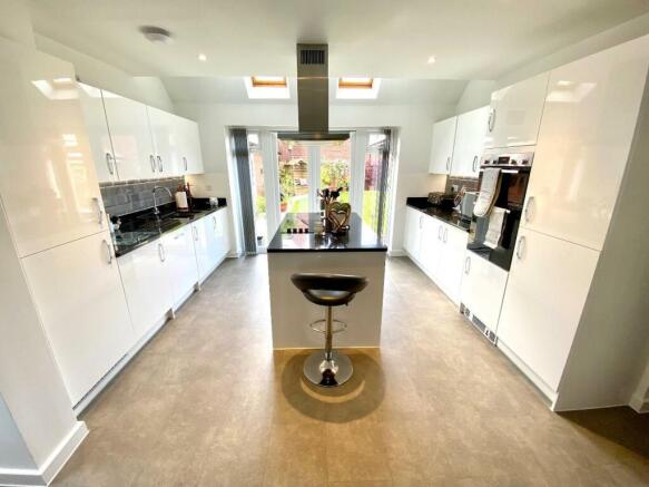 Kitchen/Breakfast Room/Dining Room