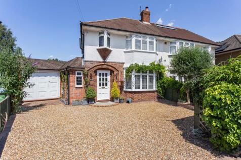Holly Avenue, Walton-On-Thames, KT12