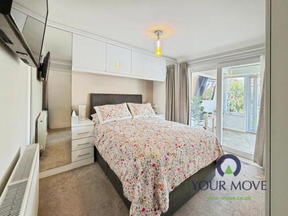 2 bed Bungalow for sale Image 8