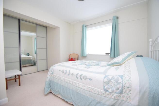17 High vie court bedroom two side.JPG
