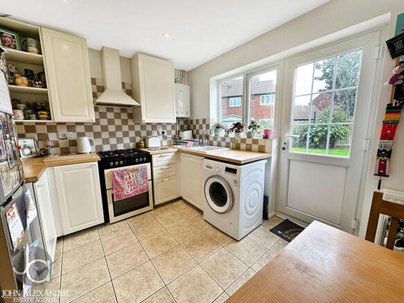 20251004_12343713...