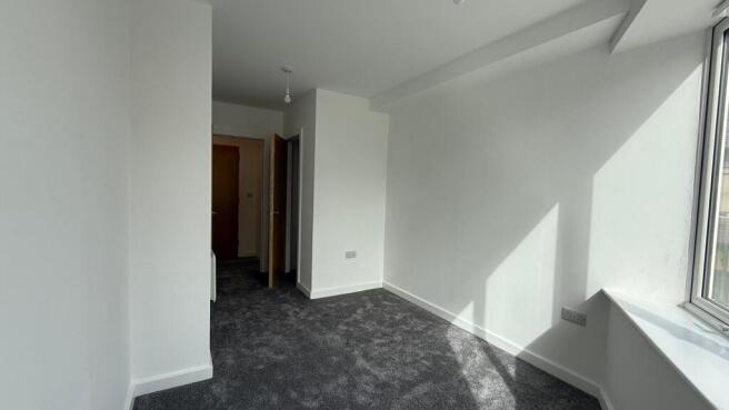 1 bed Flat to rent Image 5