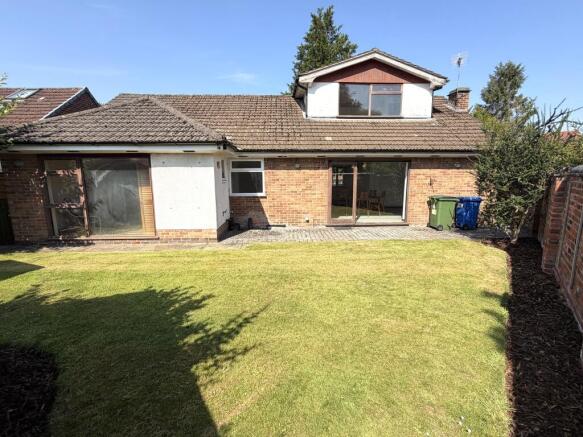 Avondale Avenue, Hazel Grove photo 4
