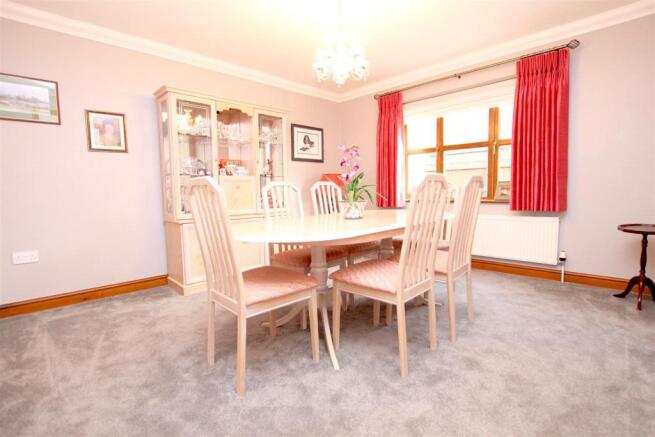 Formal Dining