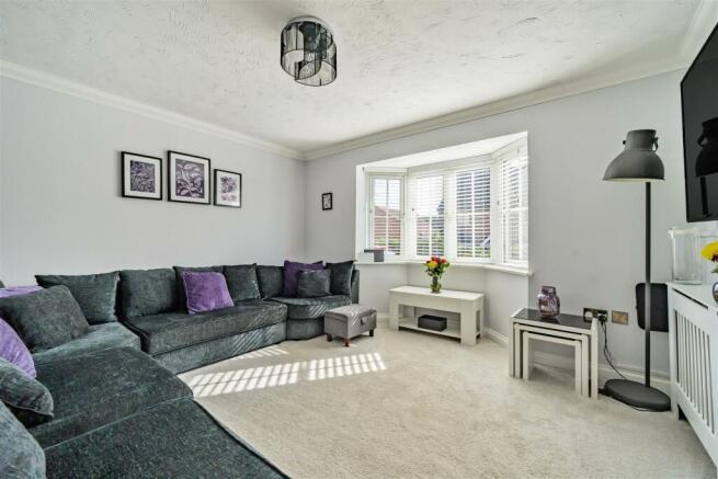 18 Mansell Close, Towcester