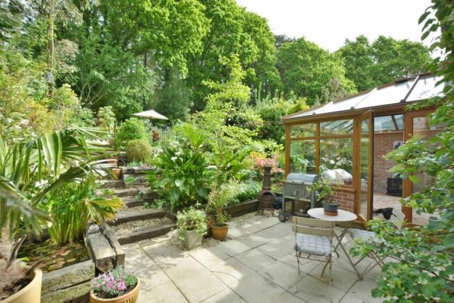 Photo 16