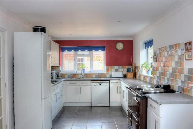 Kitchen / Breakfast