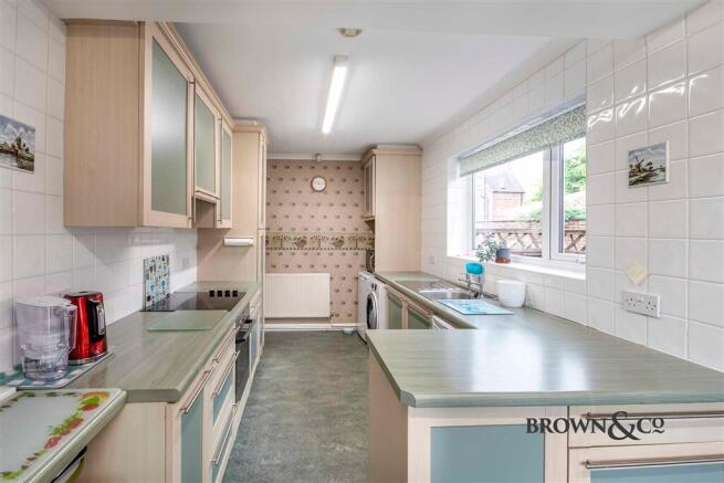 Oaklands Lane, Retford, Nottinghamshire DN22 7EF photo 4