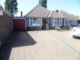 53, Barfield Park, Lancing BN15 9DF