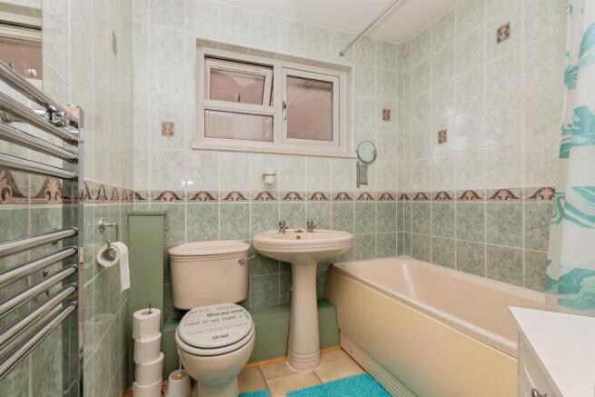 Photo 15