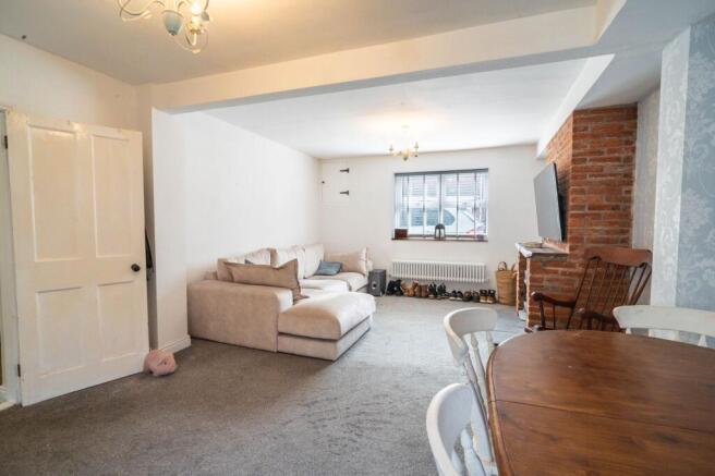 3 bed Terraced for sale Image 5