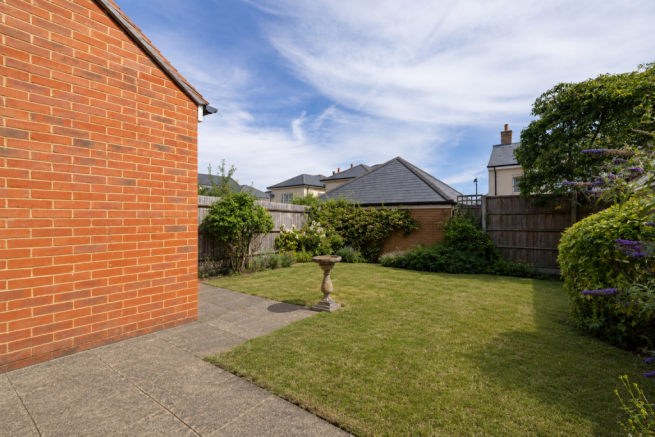 Jerome Street, Wellesley, Aldershot, GU11 photo 4