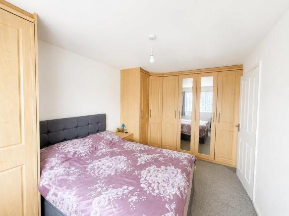 3 bed Detached for sale Image 11