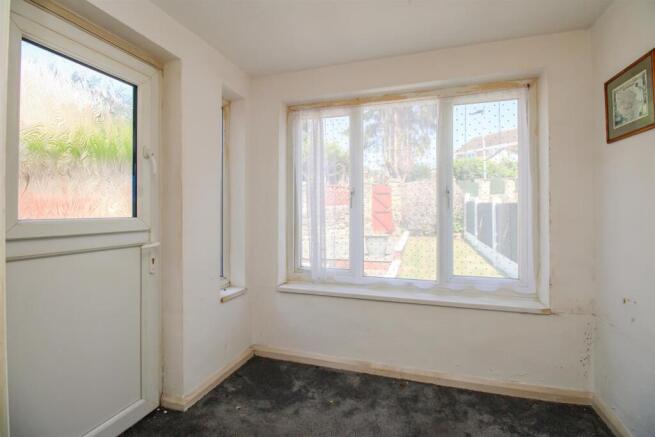 3 bed Semi-Detached for sale Image 5