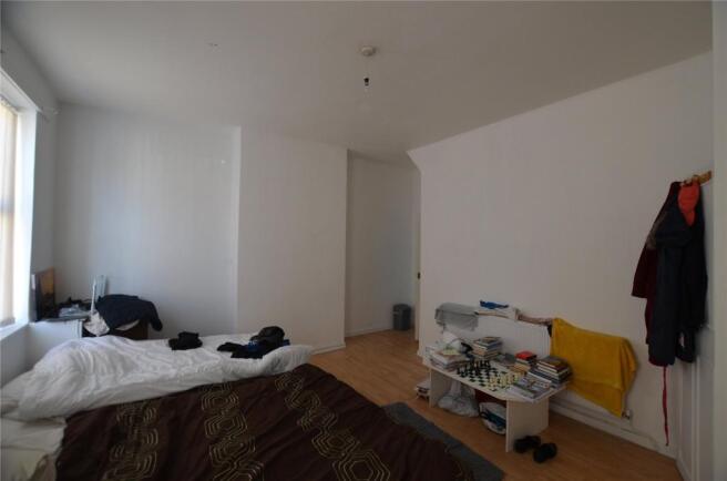 Flat 2 Bedroom