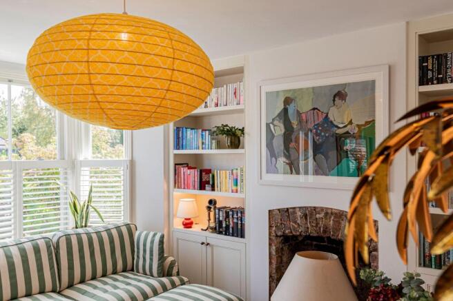 Living Room (2)