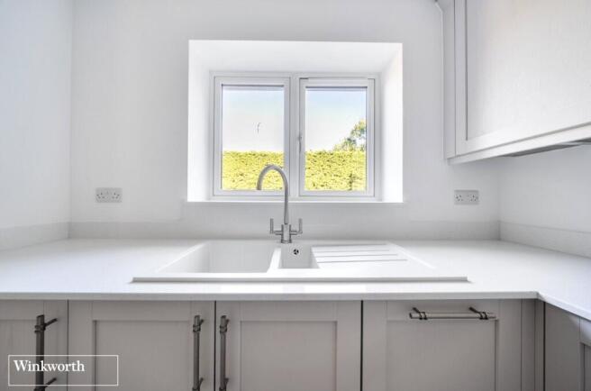 Kiln Lane, Monk Sherborne, Tadley, Hampshire, RG26 photo 4