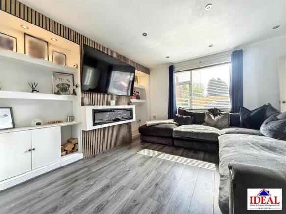 image00018_blurred (2).jpg