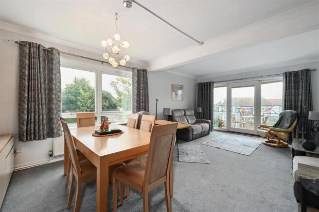 7 stoke house tn39 (21).jpg