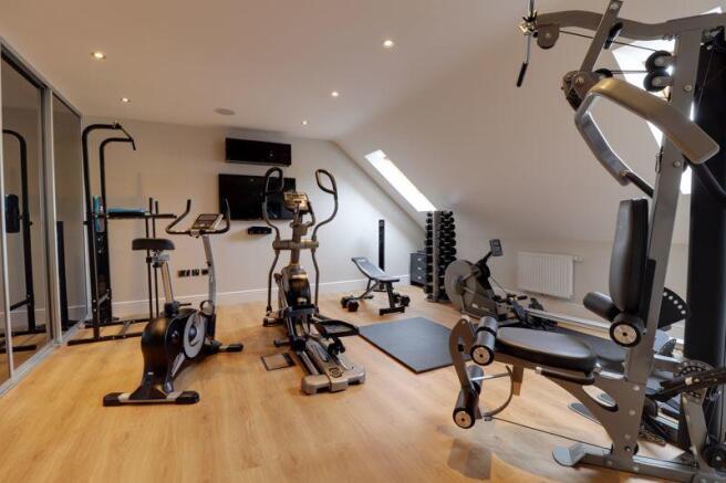Gym/Bed 5