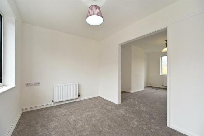 Sitting/Dining Room
